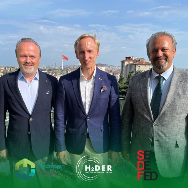 GAZİANTEP’E “YEŞİL HİDROJENLİ OTOBÜS” İÇİN ALMANYA MODELİ!