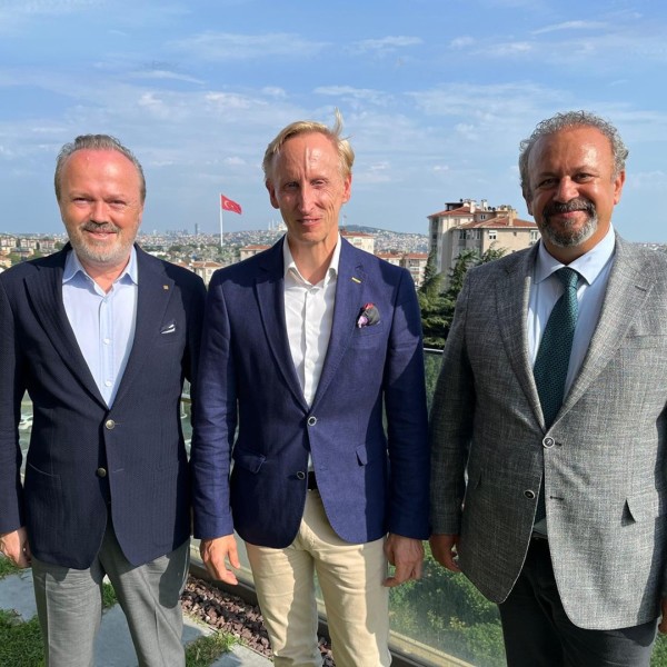 GAZİANTEP’E “YEŞİL HİDROJENLİ OTOBÜS” İÇİN ALMANYA MODELİ!